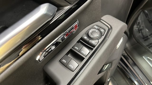 Used 2026 Titanium Rush Metallic GMC AT4 image 22