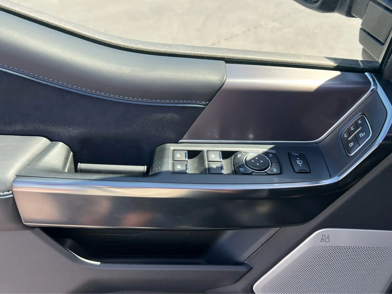 New 2026 Carbonized Gray Metallic Ford F-350® Platinum® image 32