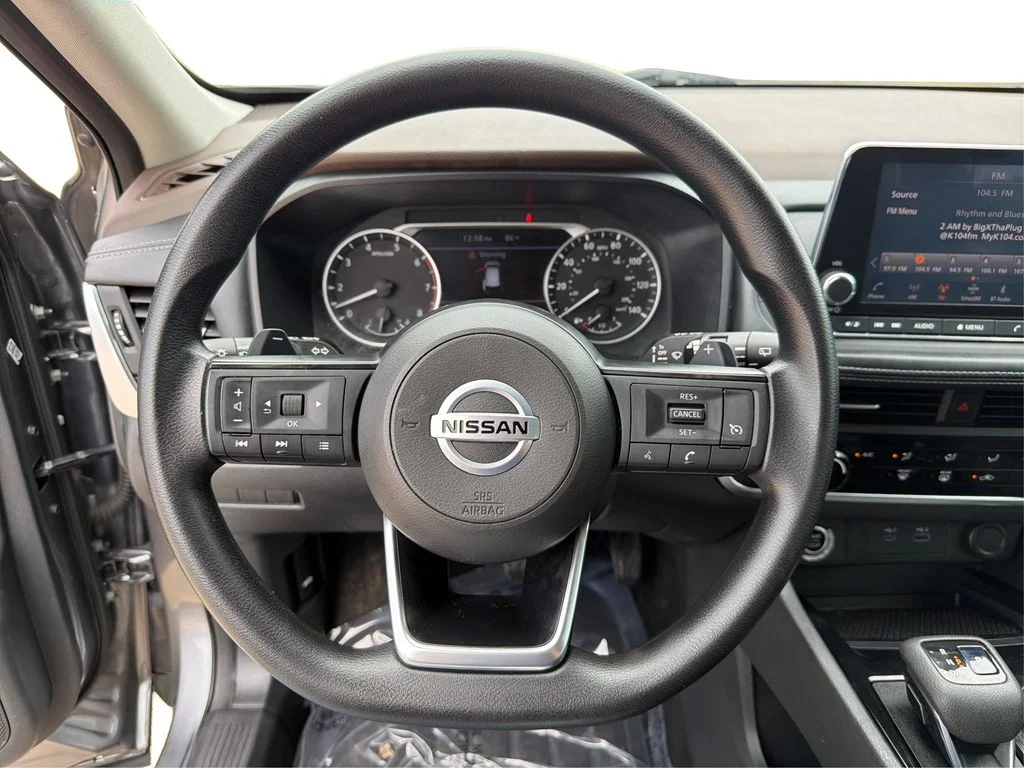 Used 2021 Gun Metallic Nissan S image 17