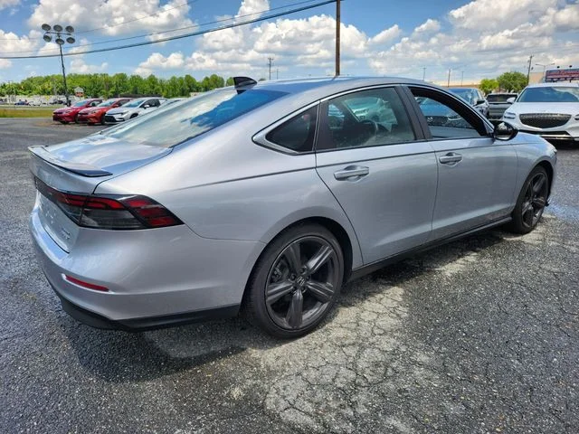 2024 Honda Accord Hybrid Sport - Photo 11