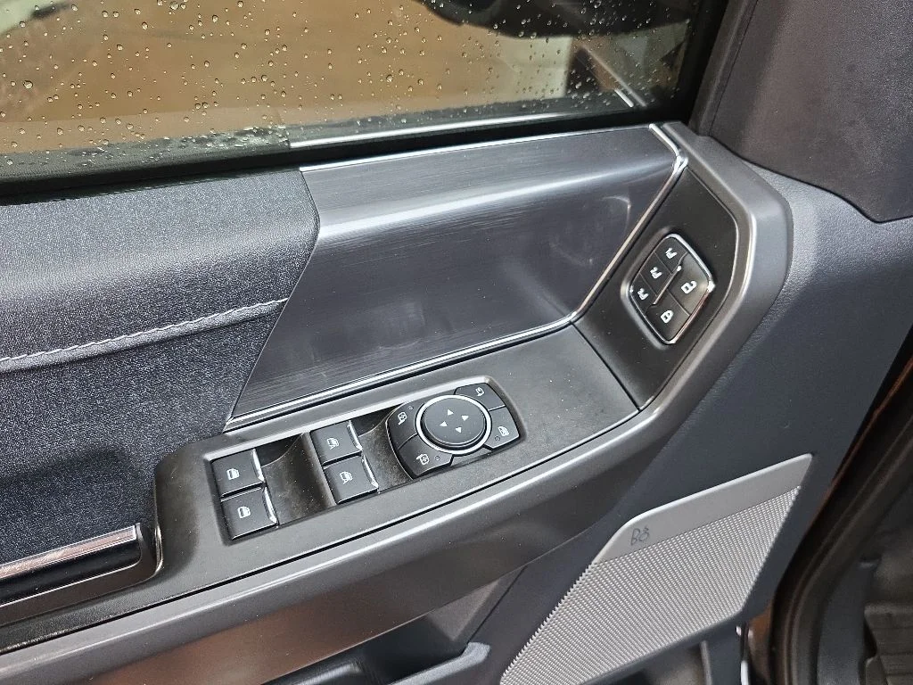 Used 2024 Black Ford Lariat image 25