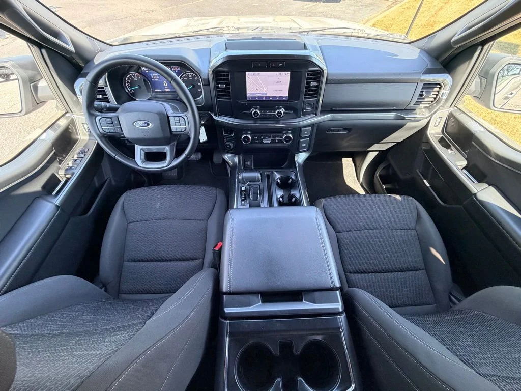 Used 2023 White Ford XLT image 25