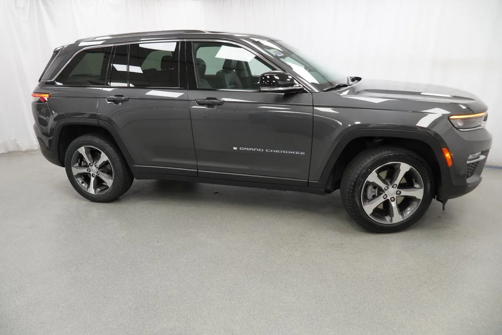 Used 2022 Gray Jeep 4xe image 11