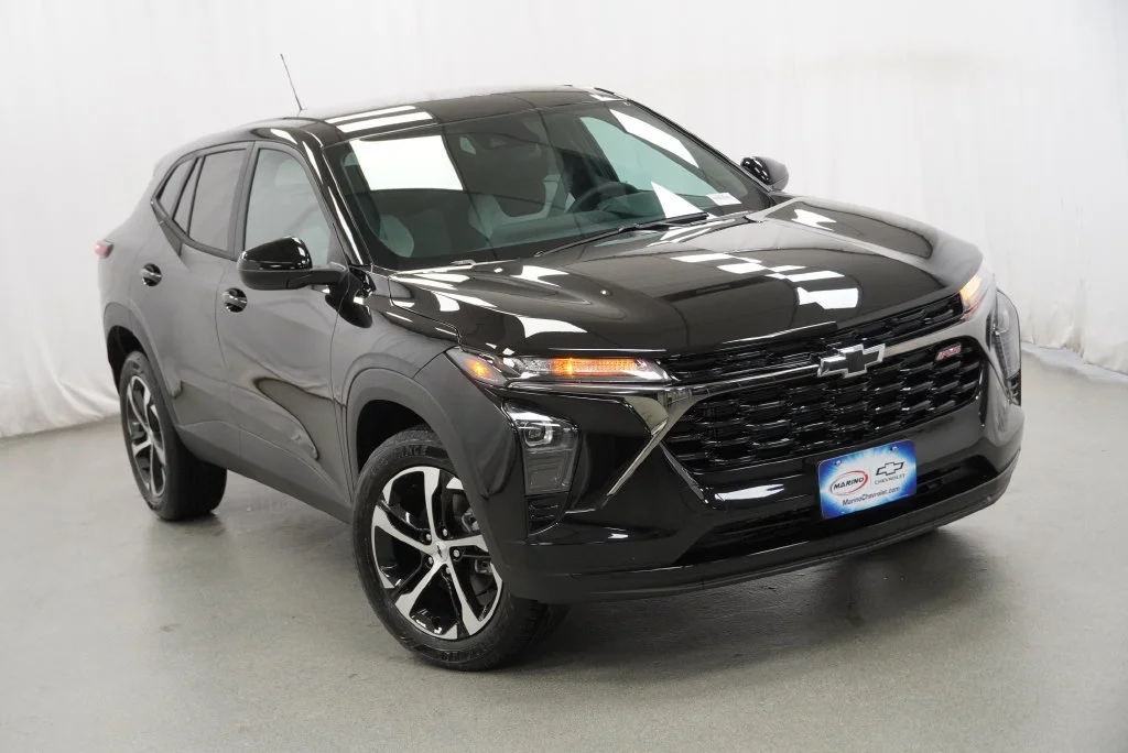 New 2026 Mosaic Black Metallic Chevrolet 1RS image 11