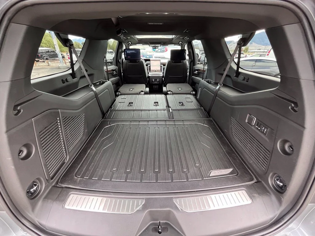 New 2026 Sterling Metallic GMC Denali image 18