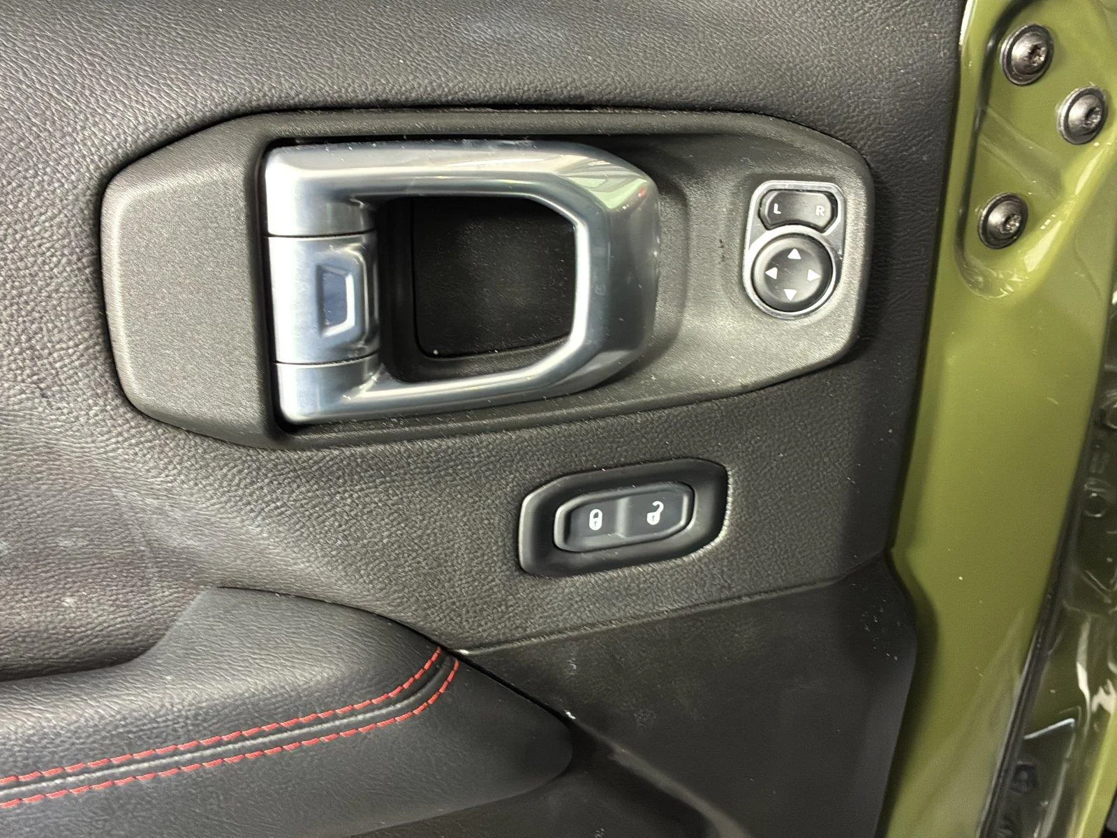 Used 2023 Sarge Green Clearcoat Jeep Rubicon image 24