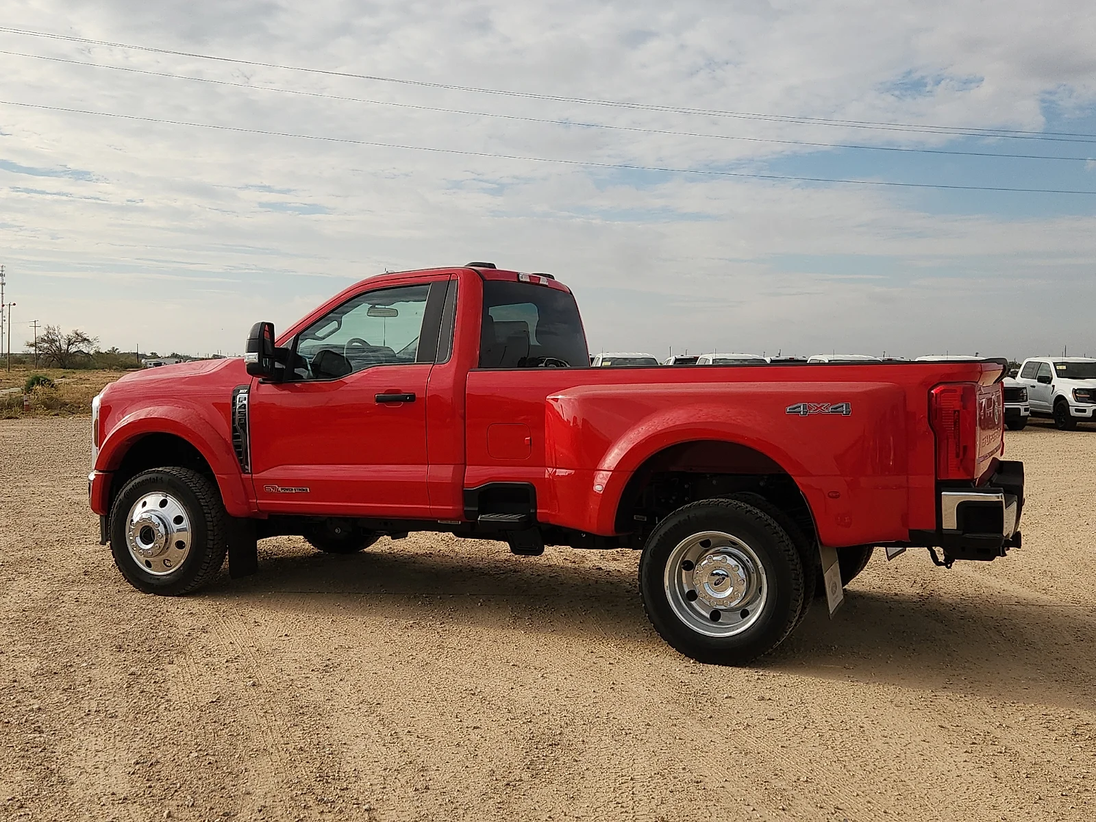 New 2027 Race Red Ford XLT image 4