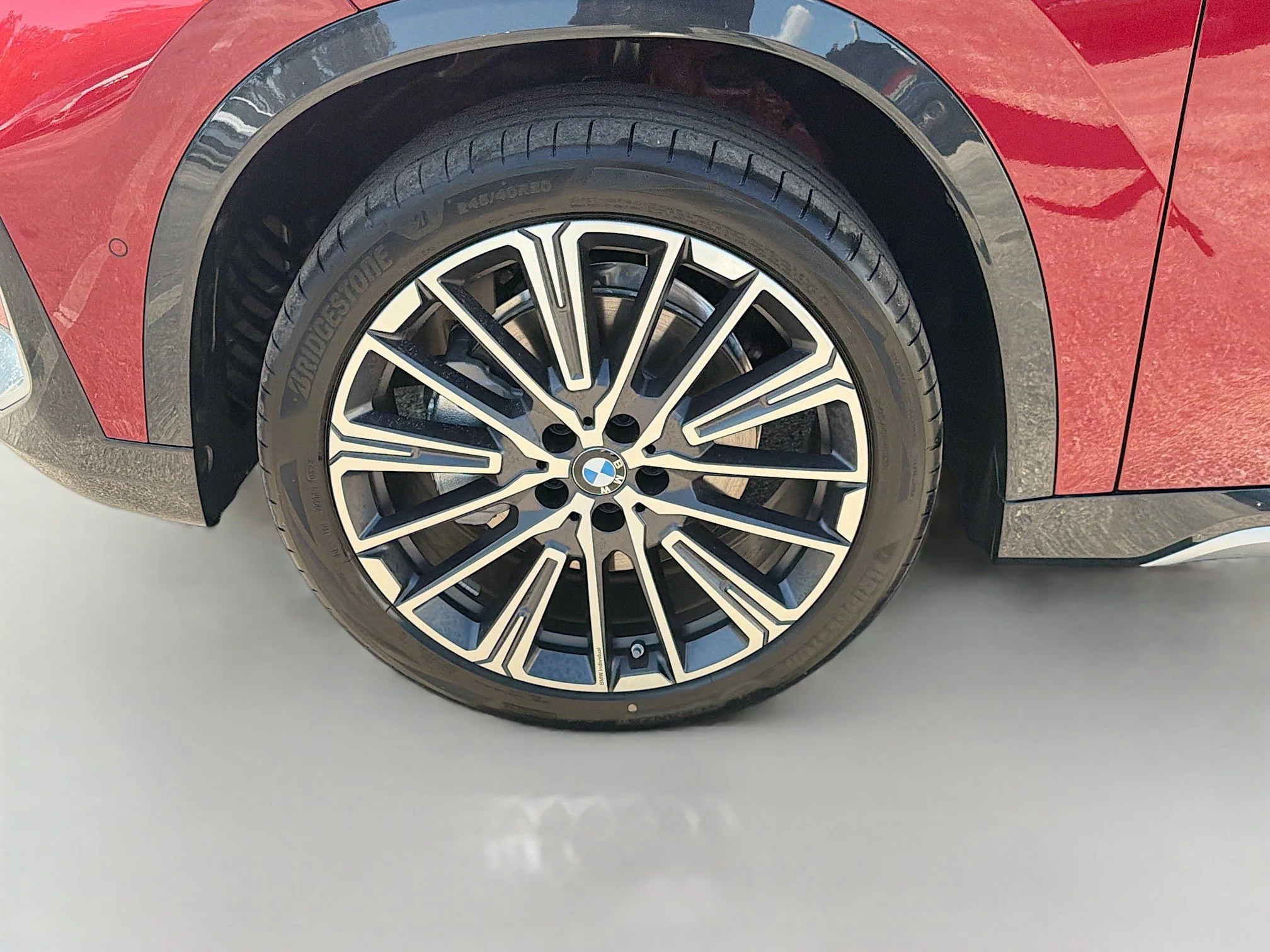 New 2026 Vegas Red Metallic BMW xDrive28i image 40