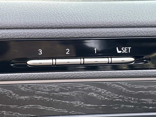 2024 Lexus LX Luxury - Photo 33