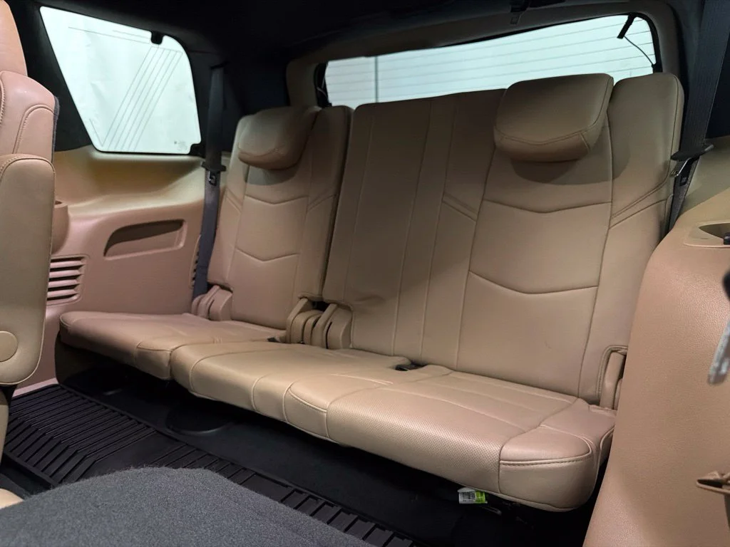 Used 2019 Black Cadillac Platinum Edition image 28