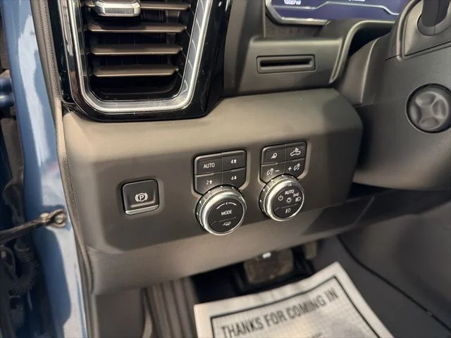 Used 2025 Blue GMC Denali image 22