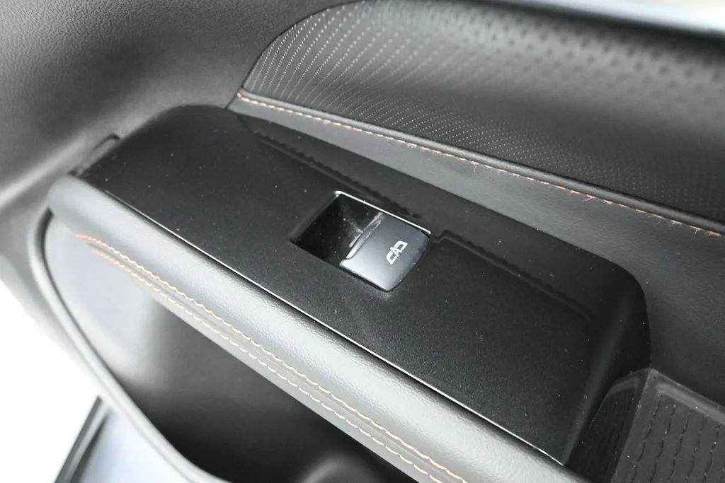 Certified Used 2023 White Cadillac V-Series image 37