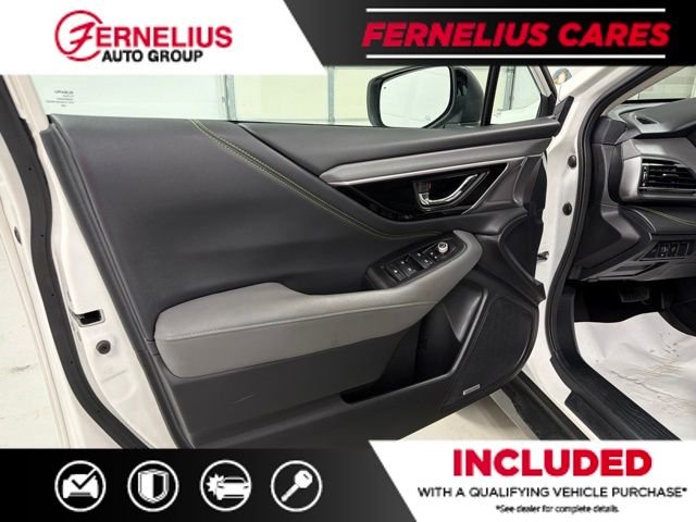 Used 2025 White Subaru Onyx Edition image 12
