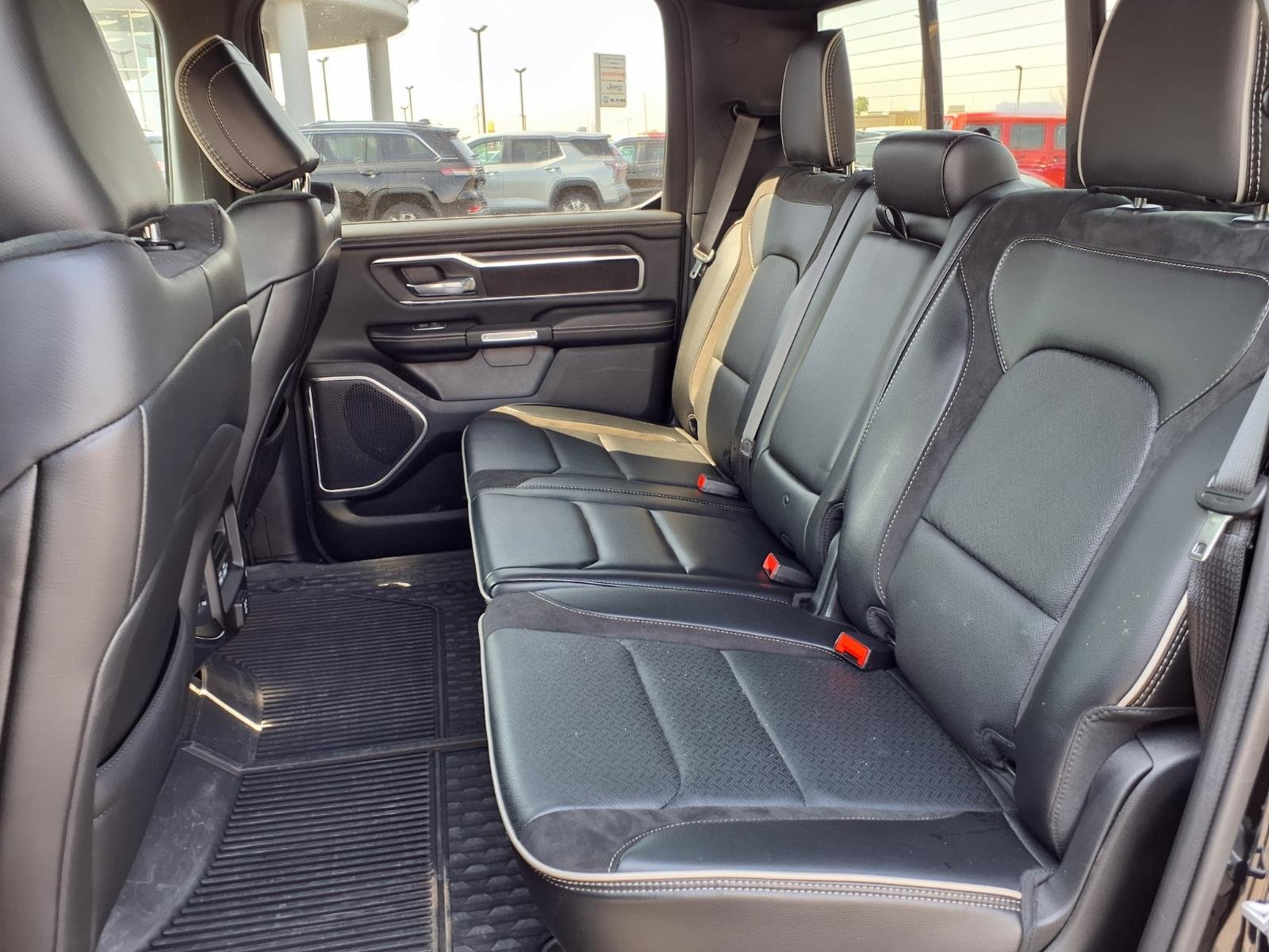 Used 2023 Diamond Black Crystal Pearl Coat RAM Laramie image 13