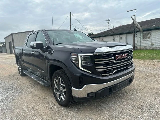 Certified Used 2023 Titanium Rush Metallic GMC SLT image 2