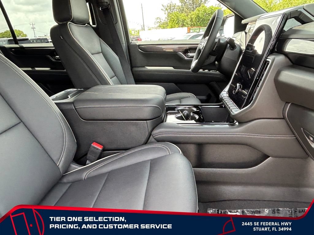 New 2026 Onyx Black GMC Elevation image 21