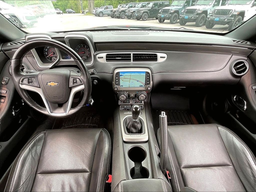 Used 2015 Red Hot Chevrolet 2LT image 20