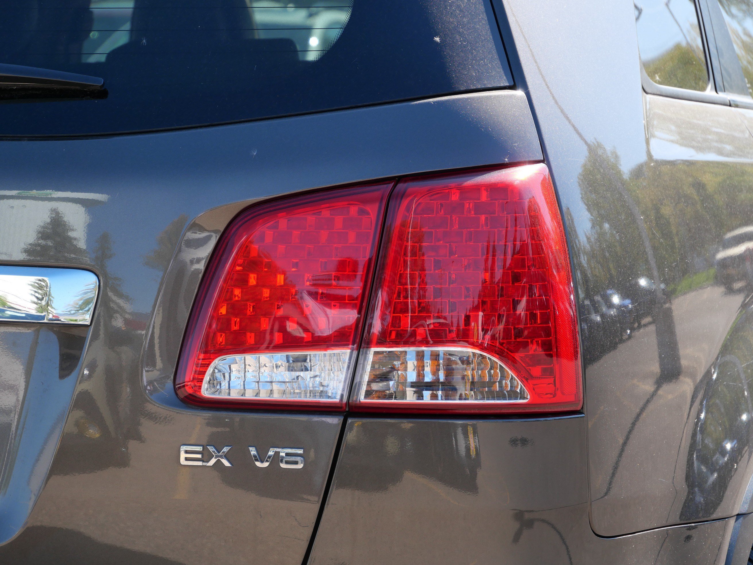 Used 2013 Metal Bronze Kia EX image 17