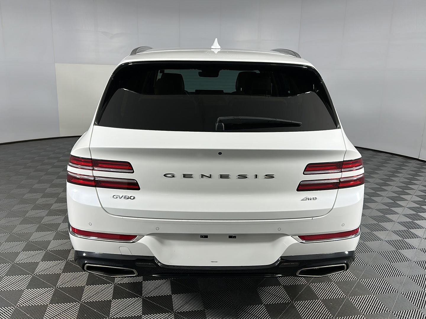 Used 2023 Uyuni White Genesis 2.5T image 26