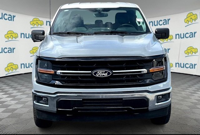 2024 Ford F-150 XLT photo 2