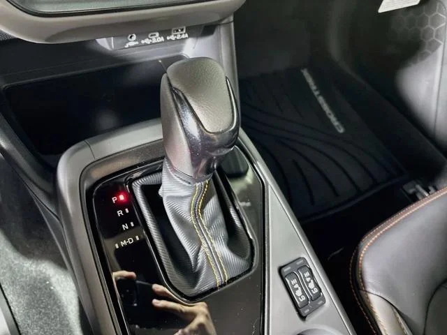 New 2026 ALPINE GREEN Subaru Limited image 17
