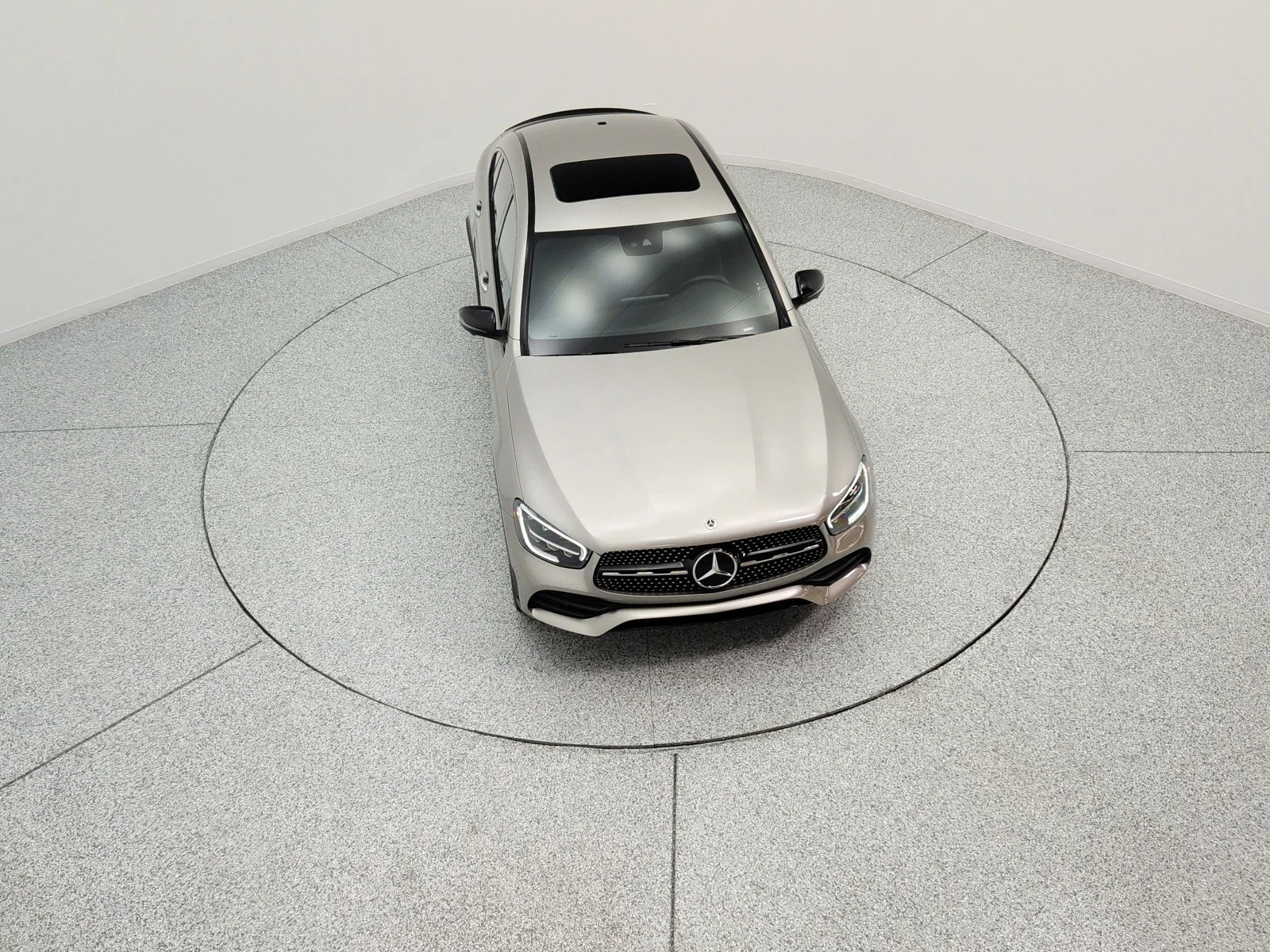 Used 2022 Mojave Silver Metallic Mercedes-Benz GLC 300 4MATIC® Coupe image 10