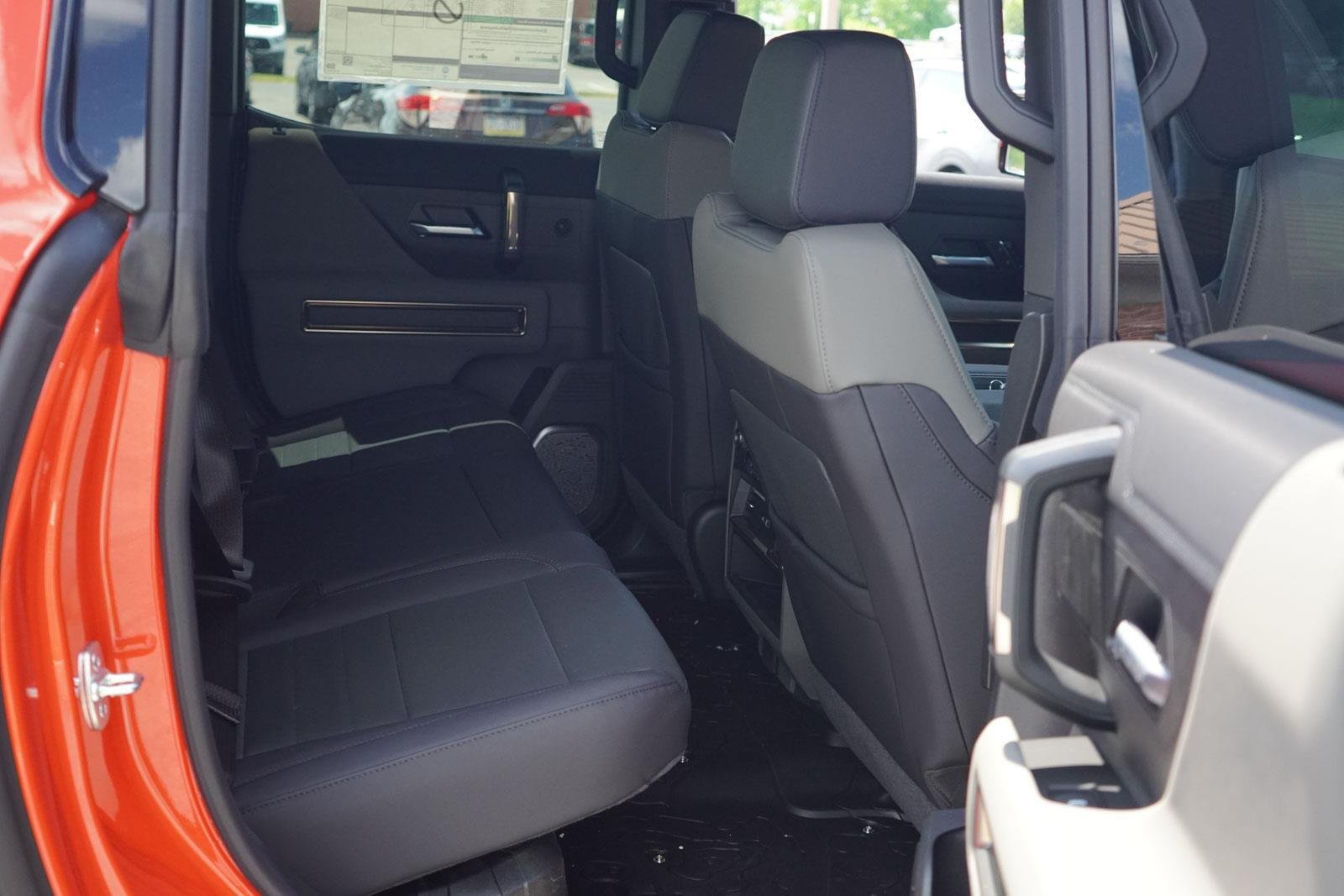 New 2025 Solar Orange GMC 2X image 30