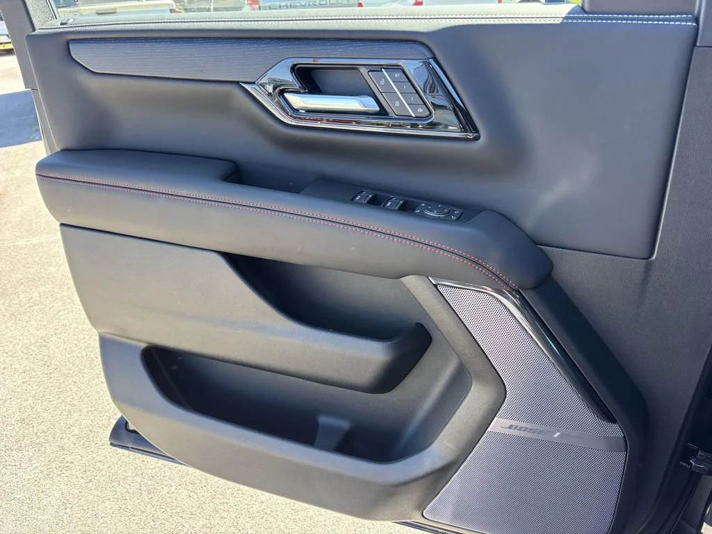 New 2026 Titanium Rush Metallic GMC AT4 Ultimate image 9