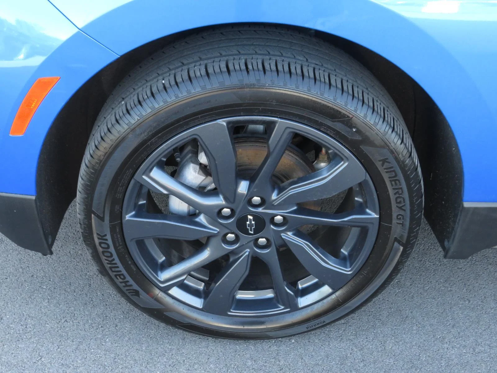 Used 2024 Riptide Blue Metallic Chevrolet RS image 19