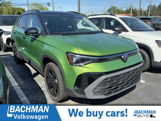 2026 Volkswagen Taos SE Black
