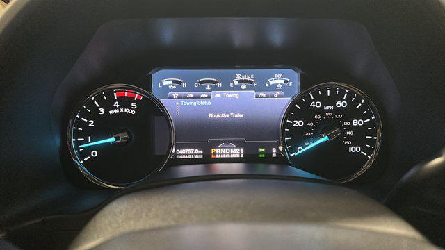 Used 2019 White Platinum Clearcoat Metallic Ford Lariat image 17