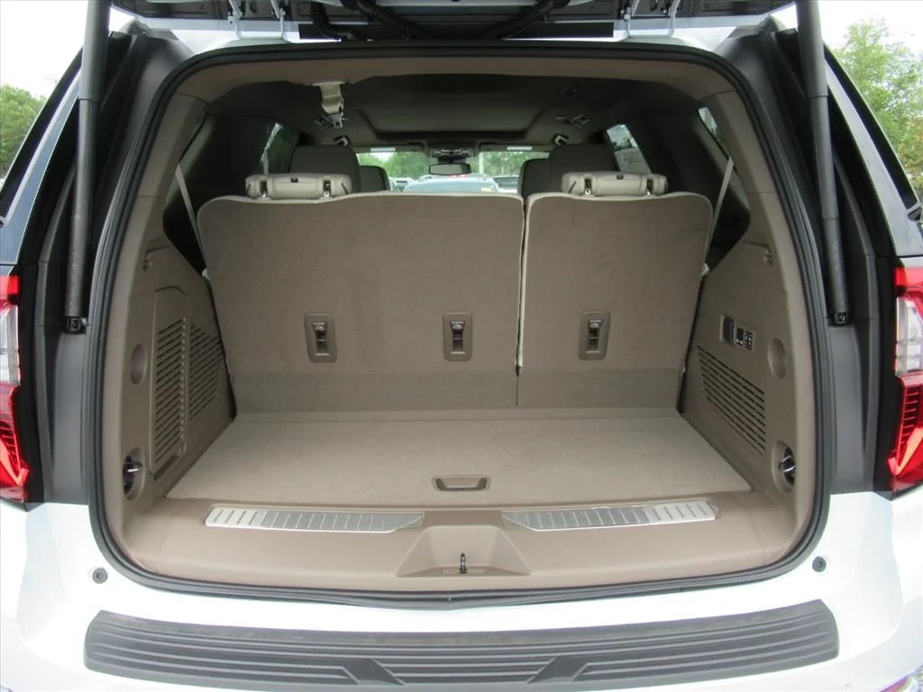Used 2026 White GMC Denali image 37