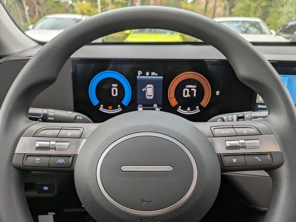 New 2026 White Hyundai SE FWD image 31