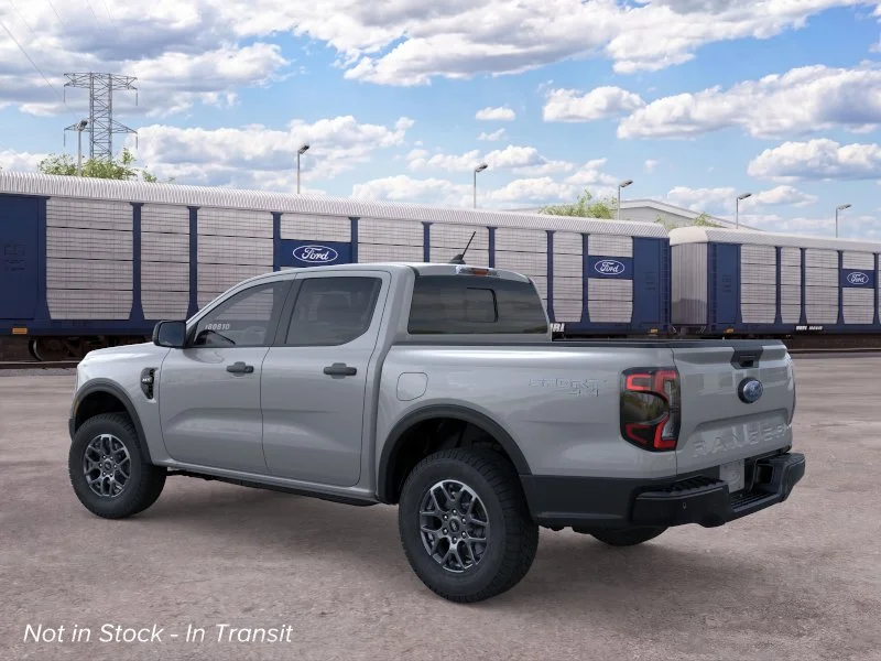 New 2026 Avalanche Ford XLT image 4