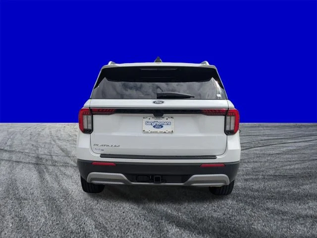 New 2026 Star White Metallic Tri-Coat Ford Platinum™ image 5