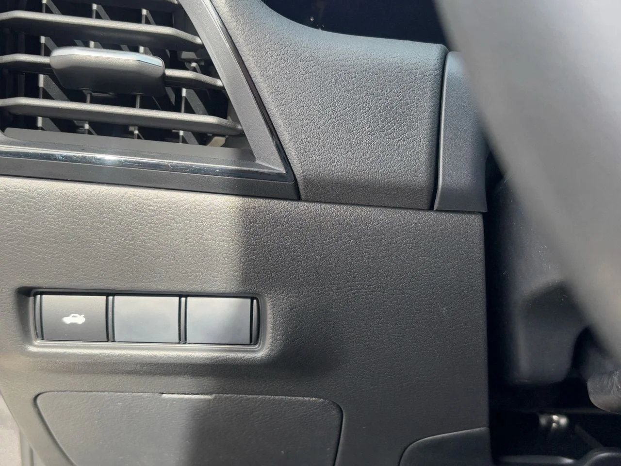2026 Nissan Sentra SV - Photo 27