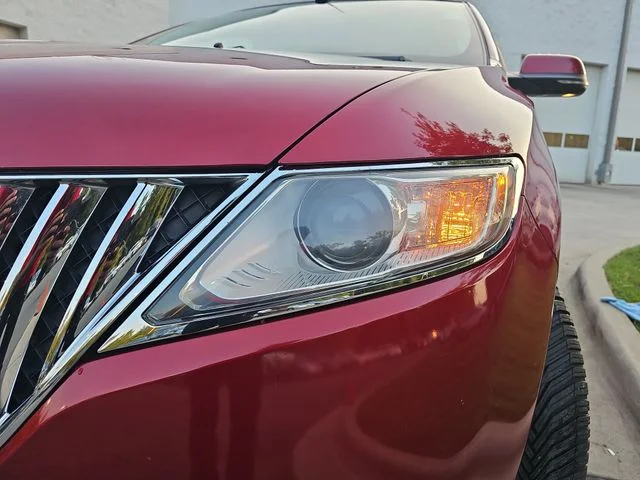 Used 2015 Red Lincoln Base image 29
