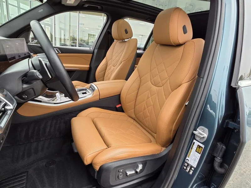 Used 2024 Blue BMW XDRIVE40I SPORTS ACTIVITY VEHICLE image 8