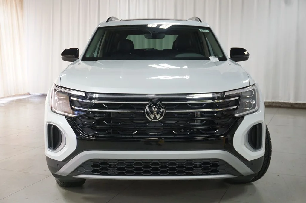 New 2026 Opal White Volkswagen 2.0T Peak Edition image 5