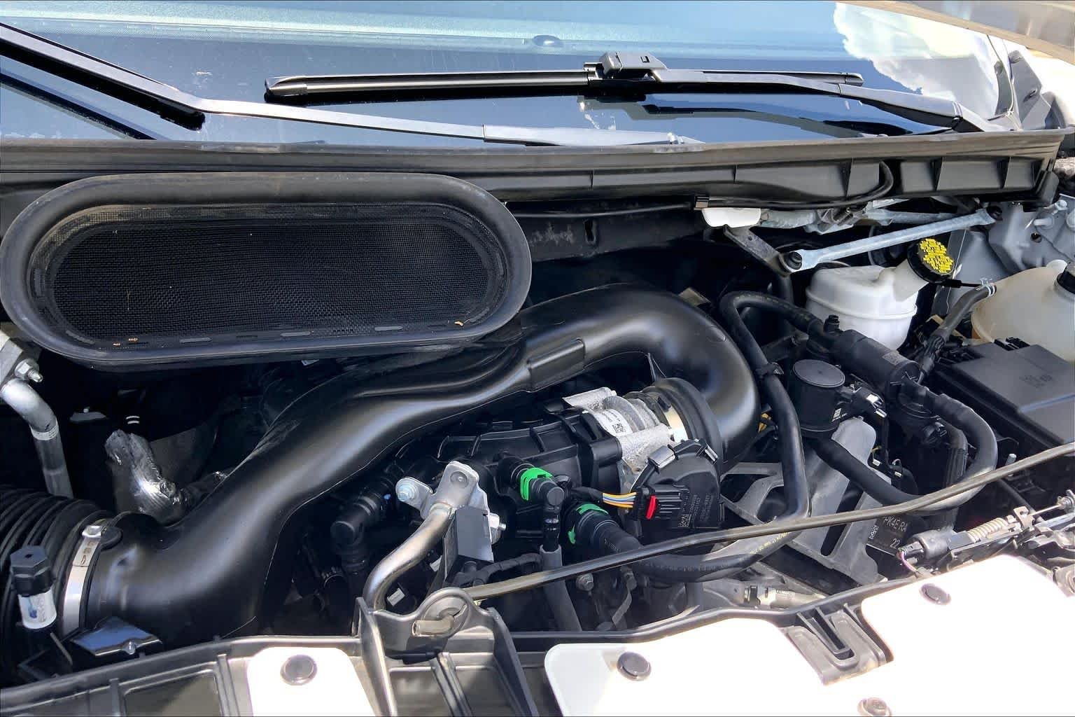 Used 2024 Oxford White Ford  image 31
