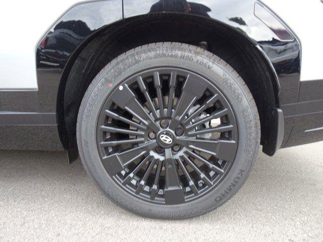 New 2025 Silver Hyundai Calligraphy image 19