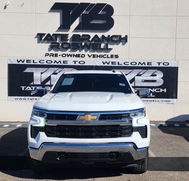 2025 Chevrolet Silverado 1500 LT photo 3