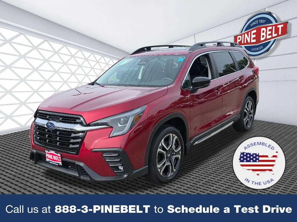 Used 2025 Crimson Red Pearl Subaru Limited image 1