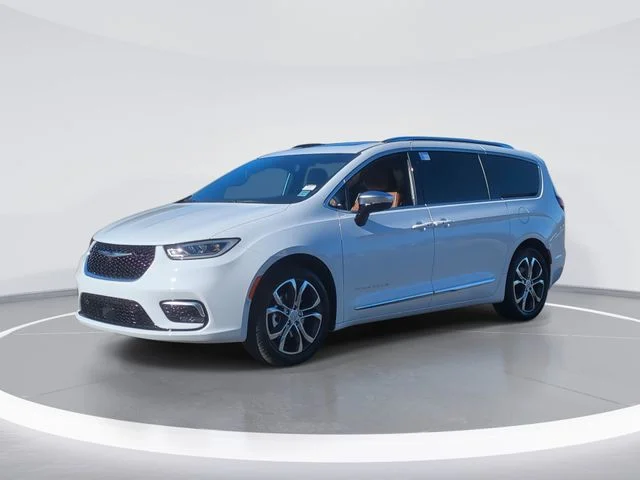 2026 Chrysler Pacifica