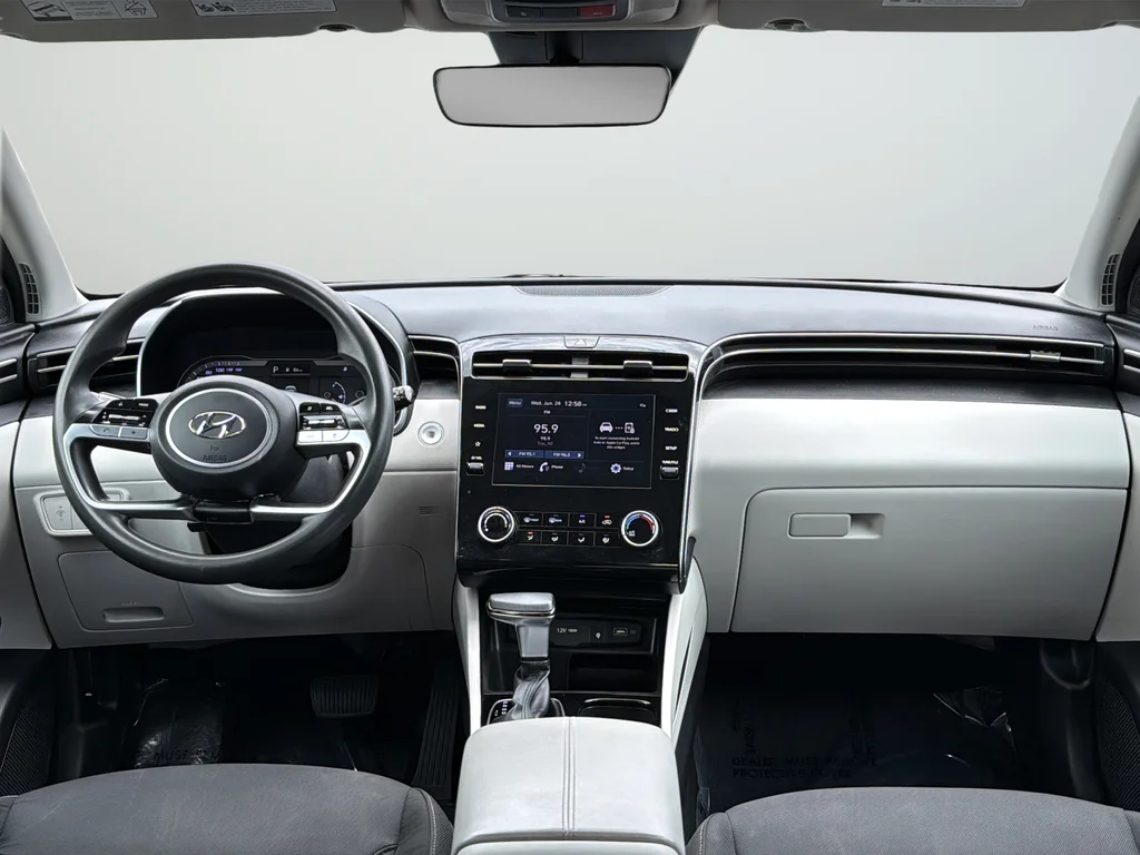 Used 2023 Red Hyundai SEL image 9