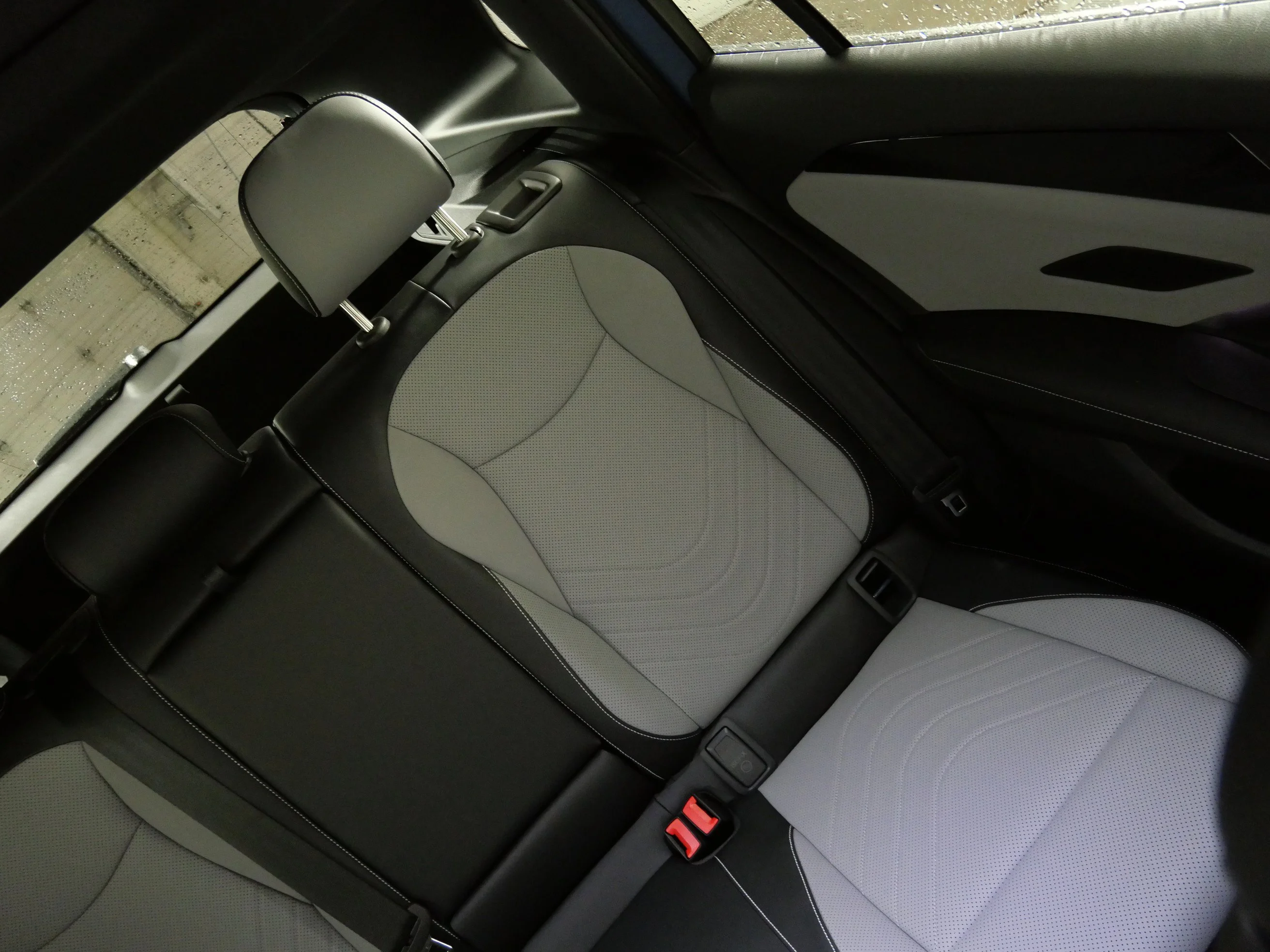 New 2026 Monterey Blue w/Deep Black Roof Volkswagen SE R-Line Black image 14