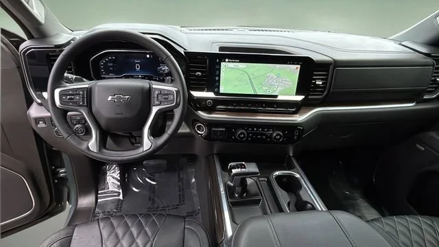 Used 2025 Cypress Gray Chevrolet LT Trail Boss image 16