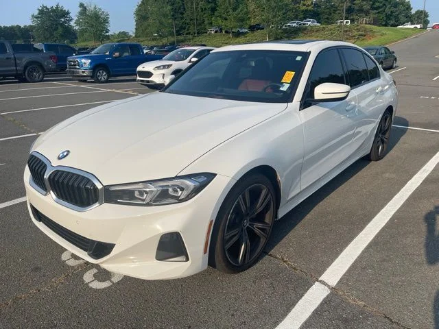 Used 2023 White BMW 330i image 1