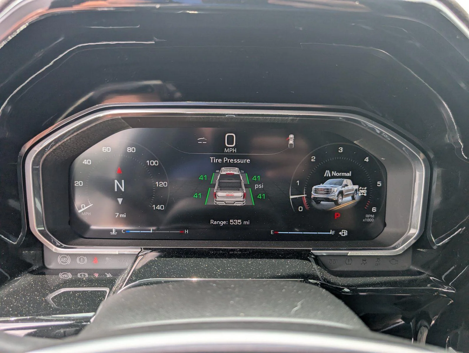 New 2026 Summit White GMC Elevation image 30