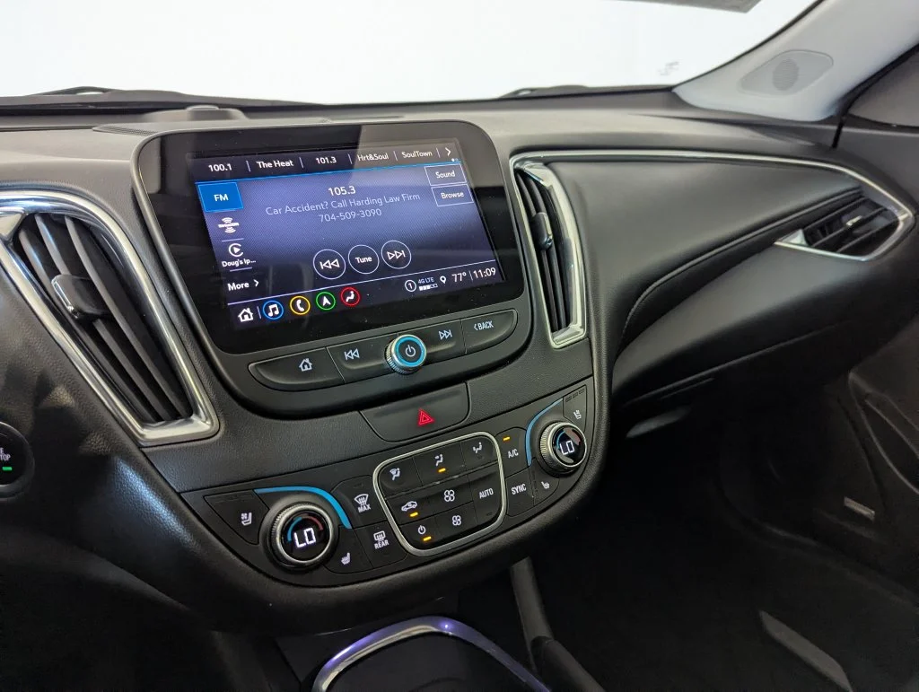 Used 2022 Gray Chevrolet Premier image 8